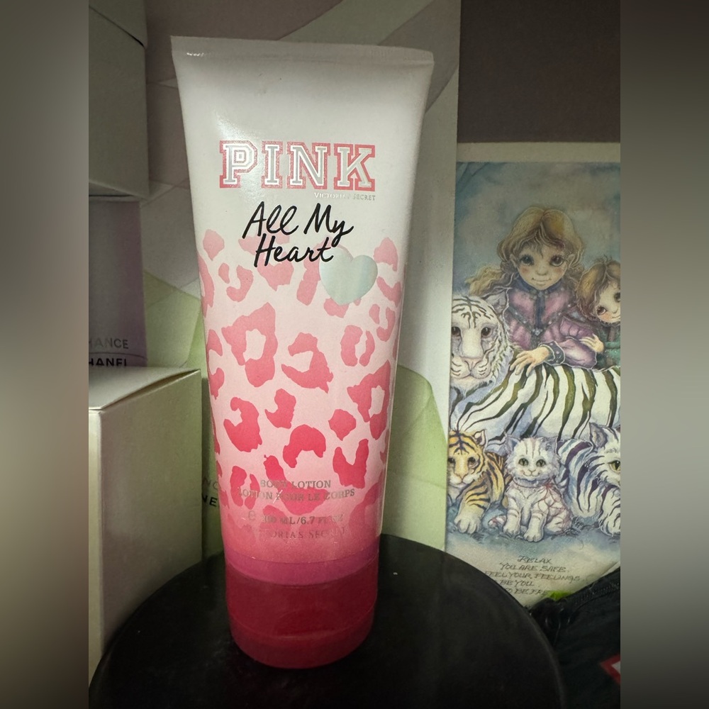 Victoria’s Secret PINK All My Heart For The Body